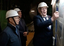 Ukraine "đốt nóng" mặt trận Kursk, Tổng thống Putin chỉ đạo khẩn