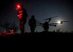 Ukraine phóng UAV ồ ạt vào lãnh thổ Nga, các sân bay ở Moscow đóng cửa