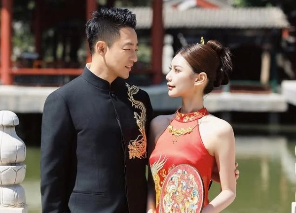 Chồng cũ Từ Hy Viên dùng quyền lực chèn ép người khác trong "đám cưới thế kỷ" với hot girl Mandy?