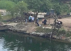 Cứu người phụ nữ nhảy sông, thợ chụp ảnh ở Quảng Trị nhận 'mưa' lời khen
