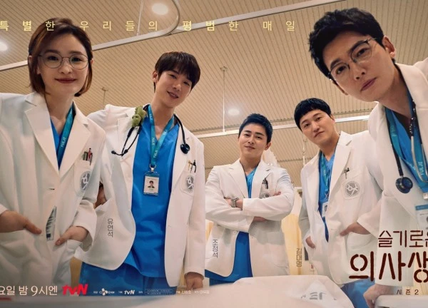 'Hospital Playlist' tăng 278% lượng người xem sau 5 năm