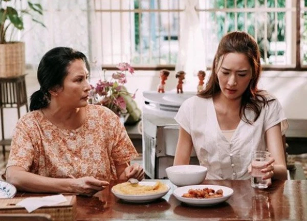 Mất tự do vì mẹ chồng can thiệp quá sâu vào cuộc sống riêng