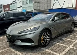Siêu xe điện BYD Denza Z9GT bất ngờ xuất hiện tại Việt Nam