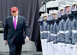 Tổng thống Trump giảm phân nửa nhân sự của Hội đồng An ninh Quốc gia