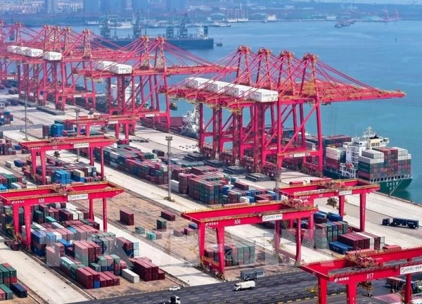 Bất định và chuyển đổi: Hành trình mới của kinh tế toàn cầu