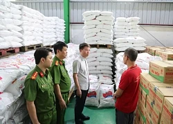 Cách thức tuồn mì chính, dầu ăn 'dỏm' ra thị trường