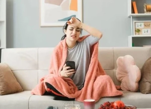 Cách hạ sốt nhanh khi bị sốt xuất huyết