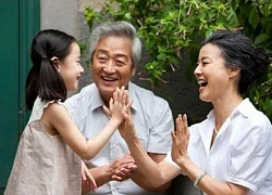 Cháu trai về quê nghỉ hè được 3 ngày, ông bà nội mất ngủ đau đầu, tôi phải lập tức về đón đi