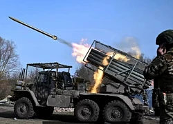 Chiến thuật mới lạ của Ukraine trong vụ tấn công loạt sân bay quân sự Nga