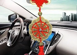 Đặt những vật phẩm này trong xe ô tô giúp bình an, tránh rủi ro