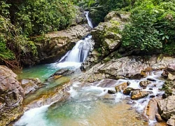 Độc đáo thiên nhiên Động Châu- Khe Nước Trong ở Quảng Bình