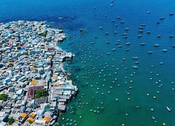 Làng chài Chí Công ở Bình Thuận khi nhìn từ trên cao