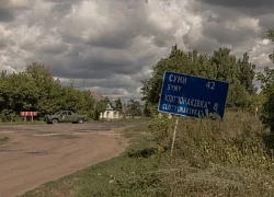 Nga dồn 50.000 quân tinh nhuệ sát biên giới, Ukraine hối hả sơ tán dân