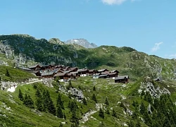 Ngôi làng nổi tiếng Thụy Sĩ trước khi bị vùi lấp qua ống kính du khách Việt