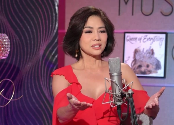 Nữ ca sĩ 3 đời chồng 52 tuổi vẫn đắt duyên: "Tôi trốn chạy đến 4 lần"