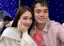 Văn Toàn một lần nói hết về tin đồn hẹn hò với Hòa Minzy
