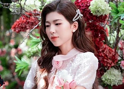 1 Em Xinh nhập cuộc livestream giải đề Văn THPT nhưng vướng tranh cãi, vội vàng lên tiếng đính chính