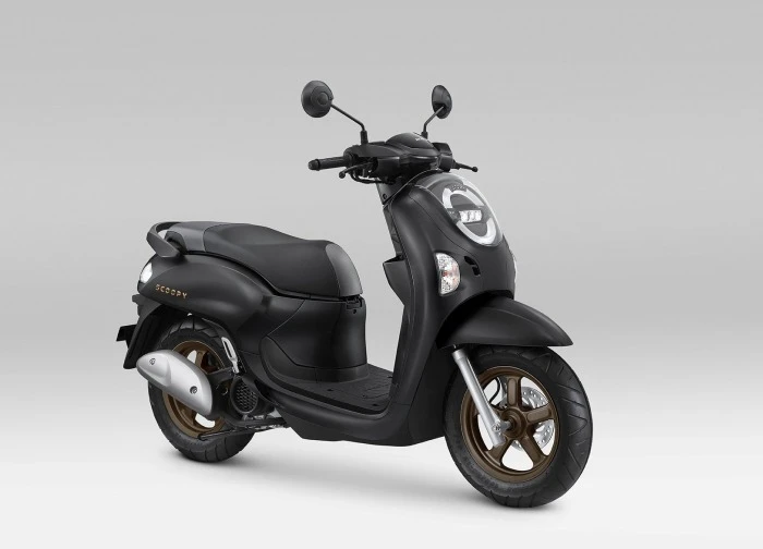Bảng giá Honda Scoopy cập nhật tháng 6/2025: Bản Thái đắt gấp đôi bản Indonesia!