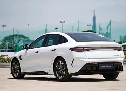 BYD Seal Đối thủ Tesla, có giá chỉ 1,1 tỷ đồng
