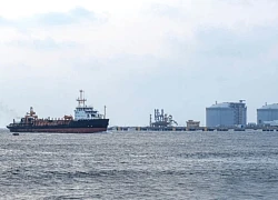 Chi phí vận tải biển qua vùng Vịnh giảm nhờ thỏa thuận ngừng bắn