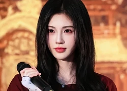 Chưa từng có ở showbiz: 10.000 người xếp hàng xuyên đêm để gặp mỹ nhân chỉ cao 1m45