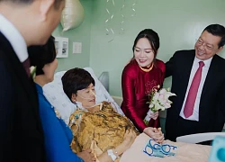Đám cưới xúc động bên giường bệnh