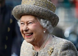Là người đứng đầu một vương quốc, Nữ vương Elizabeth lại rất thích làm một việc nhà mà hầu hết phụ nữ đều ghét