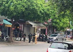Công an khám xét nhà riêng của "Vi ngộ" ở Thanh Hoá