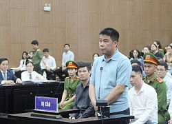 Nguyễn Văn Hậu nói về lời cha dạy và chuyện 'niềm vui nhỏ' khi làm bị cáo dự tòa