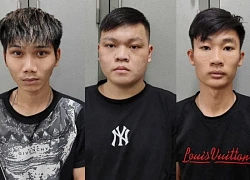 Nhóm thanh niên vác kiếm đi trả thù, bị truy đuổi chạy vào công an phường Mỹ Đình 2
