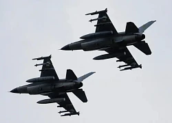 Tiêm kích F-16 của Ukraine rơi khi đối phó đòn không kích ồ ạt từ Nga