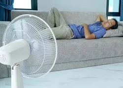 Bốn nguy cơ sức khỏe khi bật quạt suốt đêm