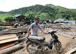 Cảnh lũ quét tan hoang ở xã biên giới Nghệ An
