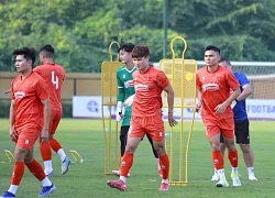 Cờ đến tay Tuấn Hải