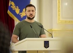 Đặc phái viên Mỹ cảnh báo rủi ro sau khi UAV Ukraine phá huỷ hàng loạt oanh tạc cơ Nga