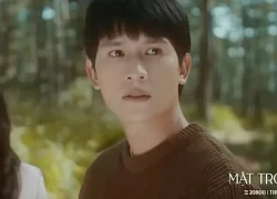Mặt trời lạnh - Tập 3: Ẩu đả tại khu đất tranh chấp, cô gái bị phá hỏng máy ảnh