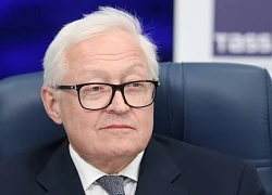 Nga tuyên bố sẽ sửa chữa các máy bay bị hư hại sau cuộc tấn công quy mô lớn của Ukraine