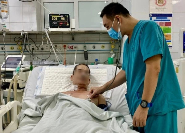 Người đàn ông bất ngờ ngừng tim khi lên Hà Nội khám bệnh