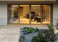 Người phụ nữ chi 10 tỷ đồng xây biệt thự 4 tầng gần biển cho bố mẹ nghỉ hưu, đại gia đình 3 thế hệ cùng chung sống hoà thuận