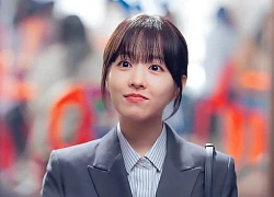 Phim Hàn gây sốt vì cảnh bắt nạt tới nghẹt thở nơi công sở, nữ chính hack tuổi đỉnh không kém Jang Nara