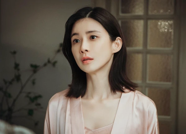 Vừa sinh con thứ hai, tôi đồng ý ly hôn ngay sau khi mẹ chồng nói một câu