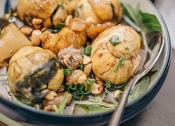 3 không khi ăn trứng vịt lộn