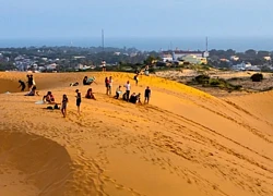 Đồi cát bay - Sa mạc giữa lòng thành phố biển