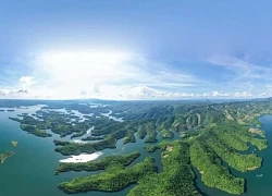 Ghé thăm 'Vịnh Hạ Long trên cao nguyên'
