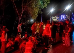 Hiện trường kinh hoàng vụ 3 xe khách tông nhau trên QL1A