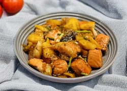 Kết hợp loại quả này với cá hồi thành món cực ngon, vị chua ngọt ăn rất hao cơm lại tốt cho sức khỏe tim mạch và làn da