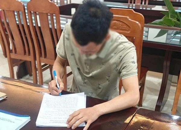 Người tung tin sầu riêng Đắk Nông 'ngâm thuốc độc hóa chất' bị xử phạt