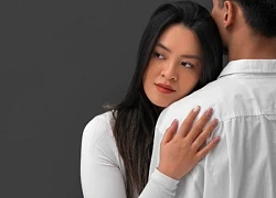 Người yêu rủ tôi đi Phú Quốc, tôi hí hửng tưởng được bao trọn gói, ai ngờ vừa đặt vé xong thì thái độ của anh khiến tôi lo sợ