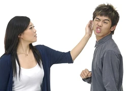 Tôi bị vợ đánh, suốt ngày giận dỗi nhưng vẫn... không dám bỏ