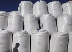 EU áp thuế nhập khẩu mới đối với phân bón từ Nga